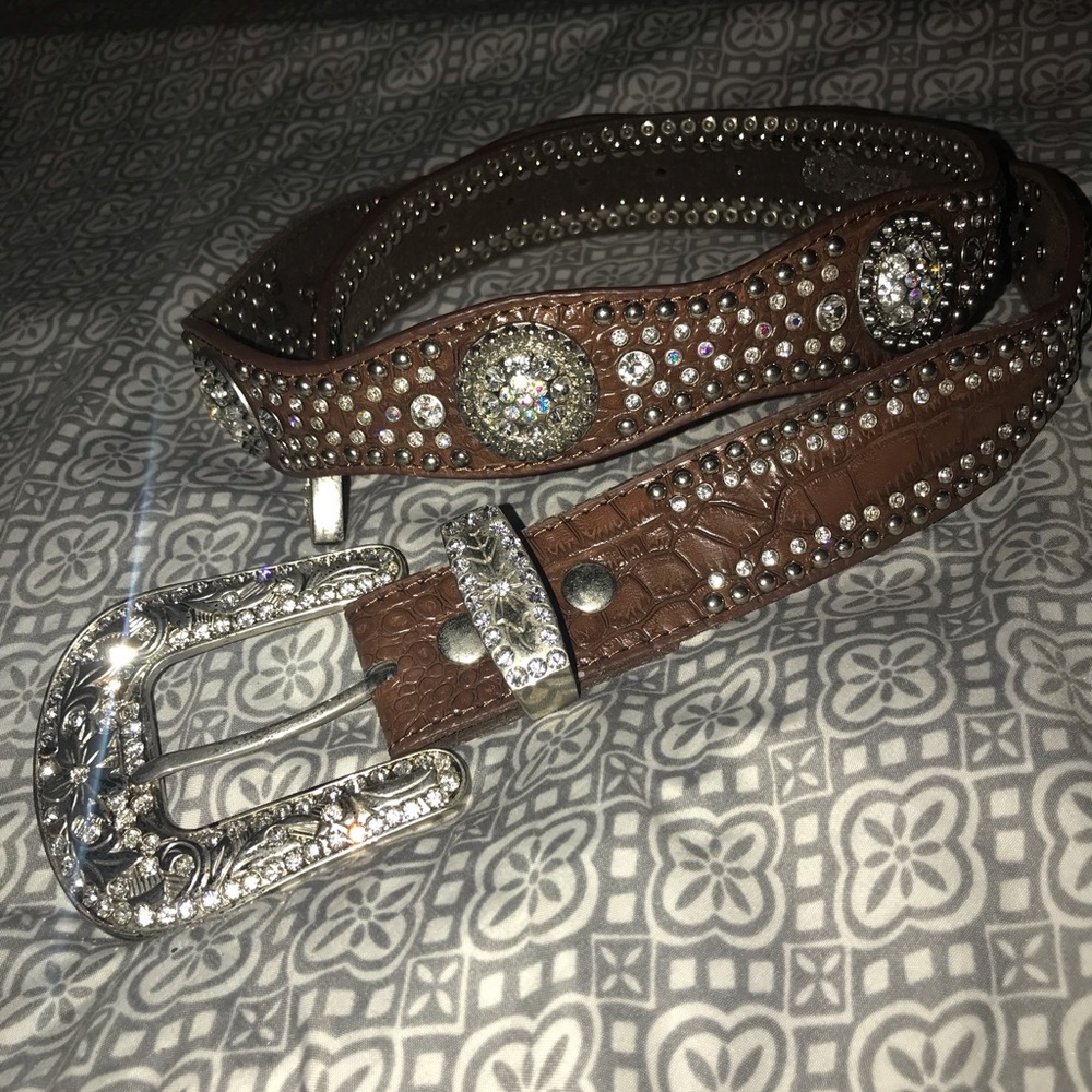 Bedazzled western belt